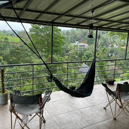 Letstay Vythiri Hill Palace Ngoại thất bức ảnh