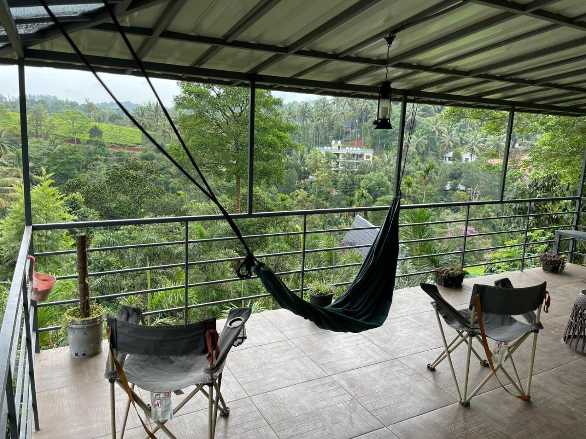 Letstay Vythiri Hill Palace Ngoại thất bức ảnh