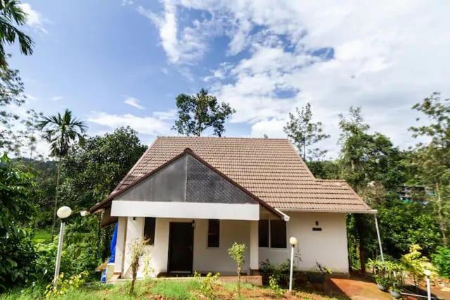 Letstay Vythiri Hill Palace Phòng bức ảnh